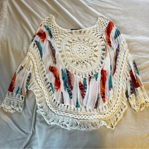 Bohemian Feather Print Sz M Women’s Crop Top Macrame Style